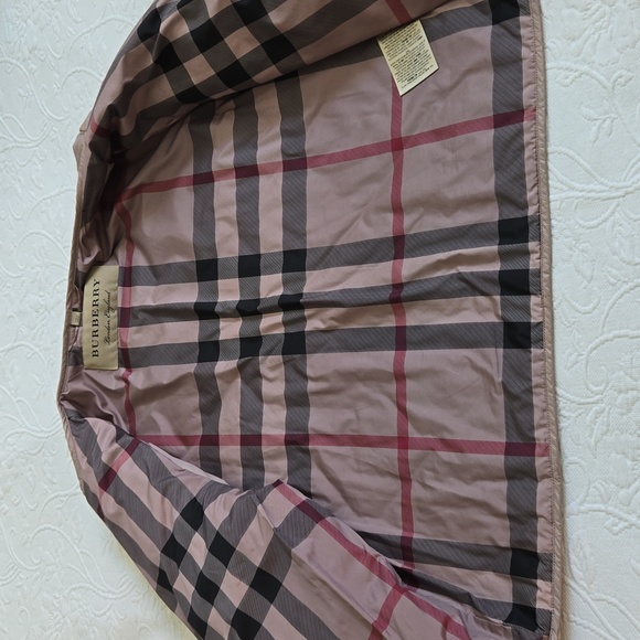 AUTHENTIC BURBERRY POWDER PINK LIGHT WEIGHT JACKET - Picture 7 of 8